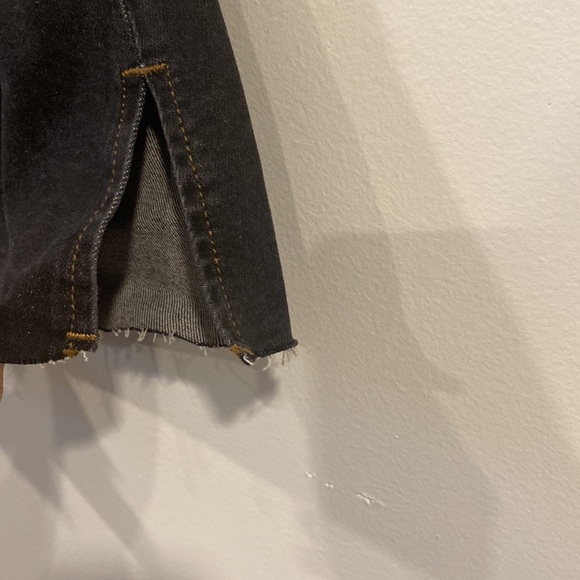 WEWOREWHAT BahBah High Rise Boyfriend Black Jean Shorts Size 25 - Picture 4 of 10